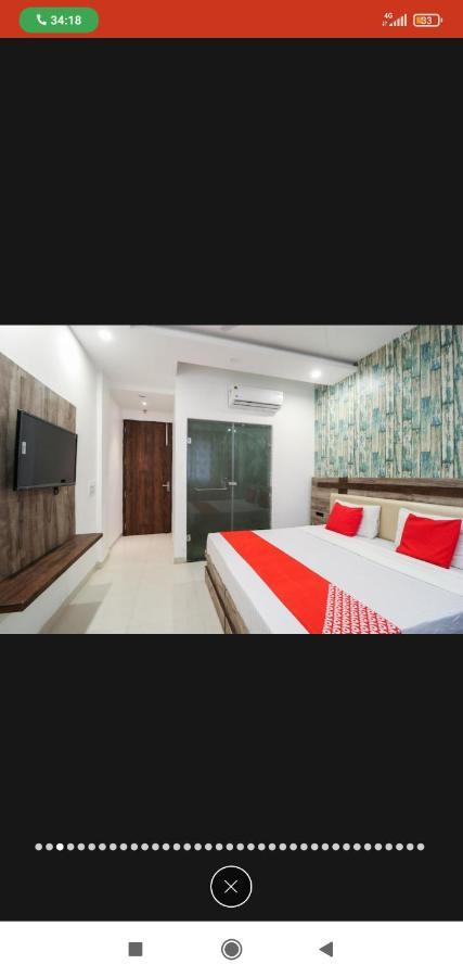 Hotel Almond Zirakpur Exterior photo