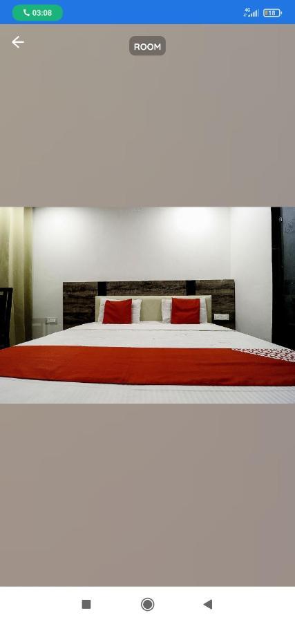 Hotel Almond Zirakpur Exterior photo